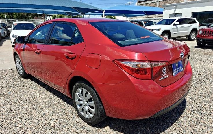 Toyota Corolla 2017 lleno