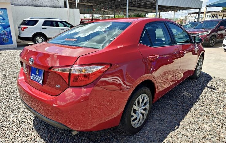 Toyota Corolla 2017 lleno