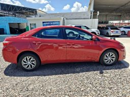 Toyota Corolla 2017 lleno