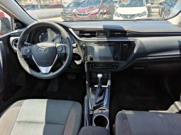 Toyota Corolla 2017 lleno