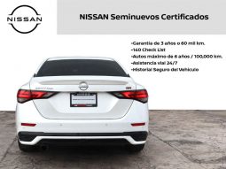 Nissan Sentra 2024 lleno