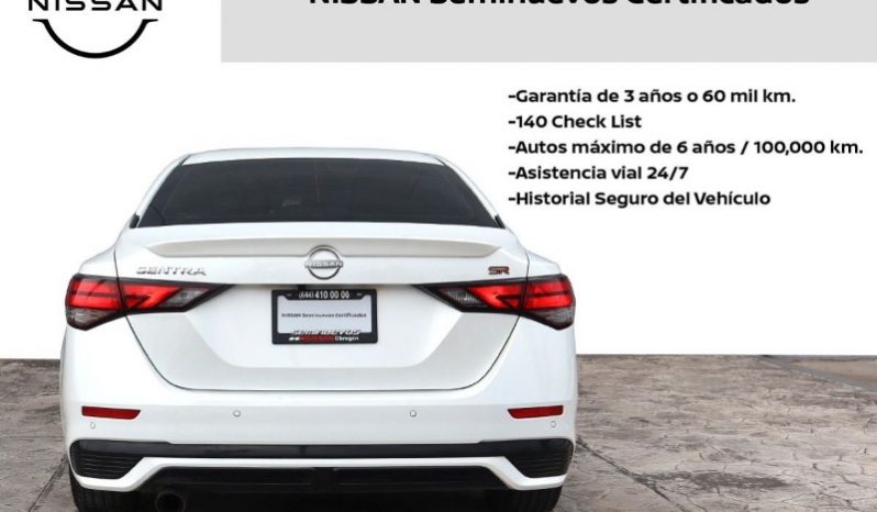 Nissan Sentra 2024 lleno