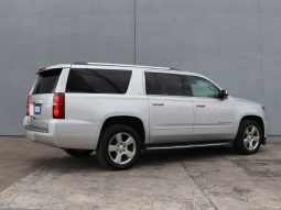 Chevrolet Suburban 2016 lleno
