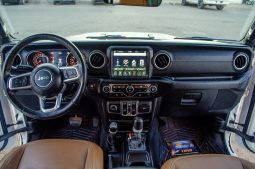 Jeep Wrangler 2022 lleno