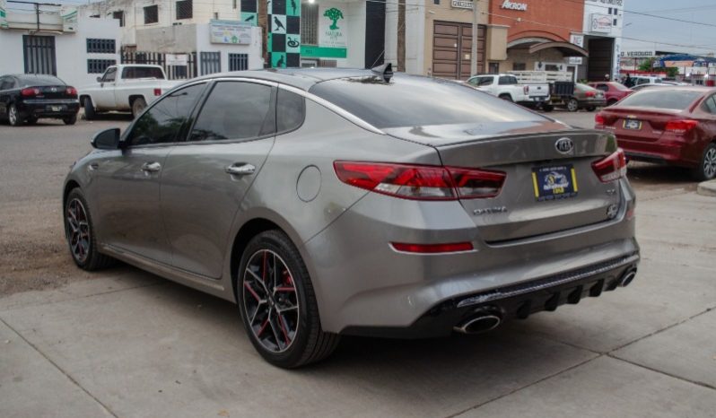 Kia Optima 2019 lleno