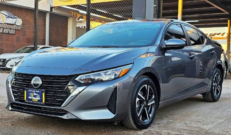 Nissan Sentra 2024 lleno