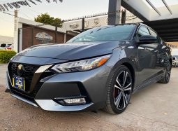 Nissan Sentra 2022 lleno