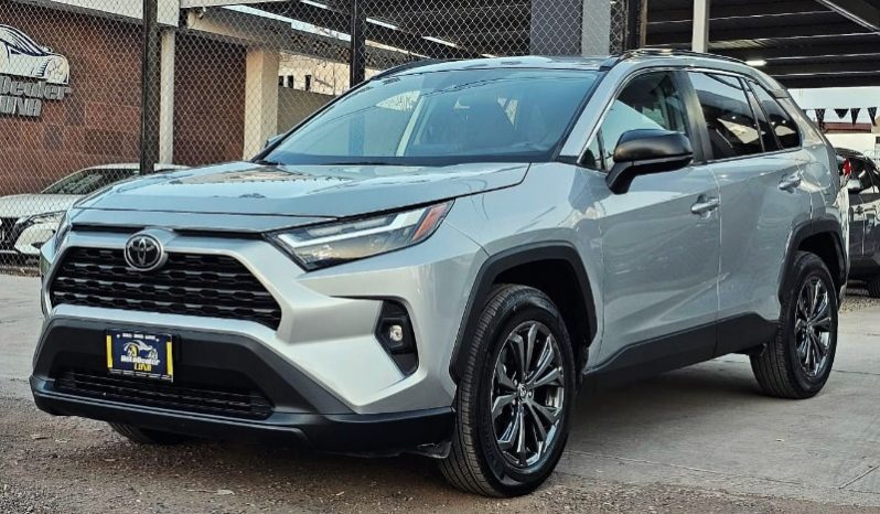 Toyota Rav4 2022 lleno