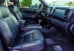 Toyota Tacoma 2022 lleno