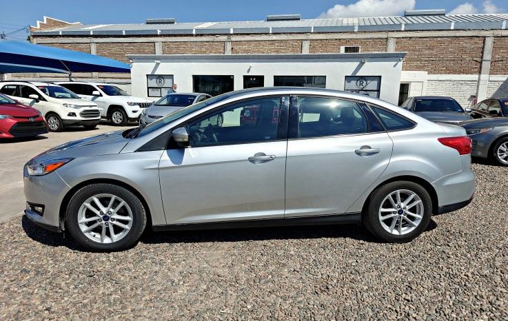 Ford Focus 2017 lleno