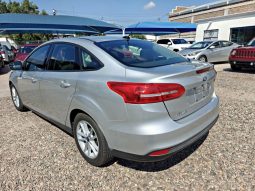 Ford Focus 2017 lleno