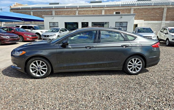Ford Fusion 2017 lleno