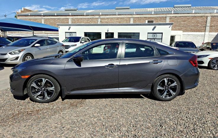 Honda Civic 2016 lleno