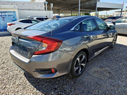 Honda Civic 2016 lleno
