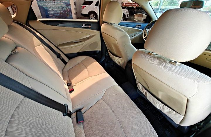 Hyundai Sonata 2012 lleno