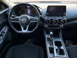 Nissan Sentra 2021 lleno