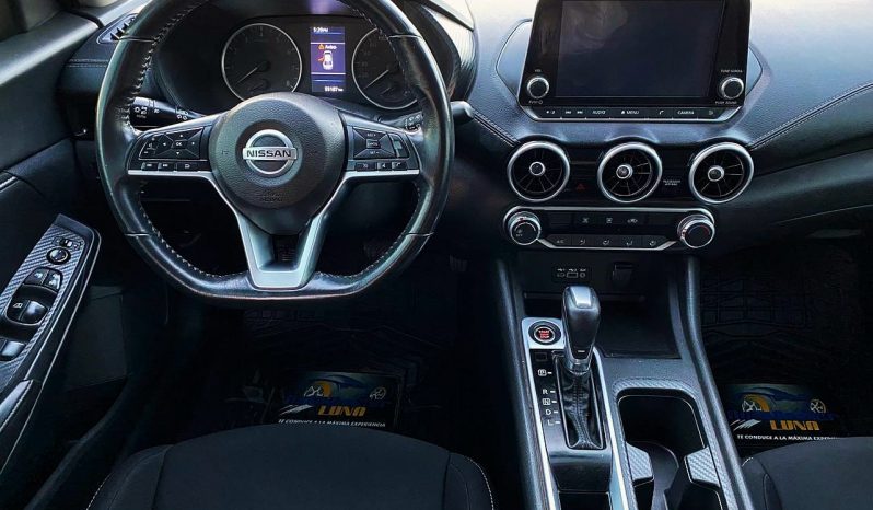 Nissan Sentra 2021 lleno