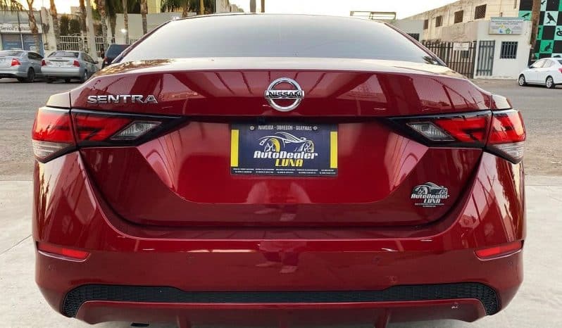 Nissan Sentra 2021 lleno