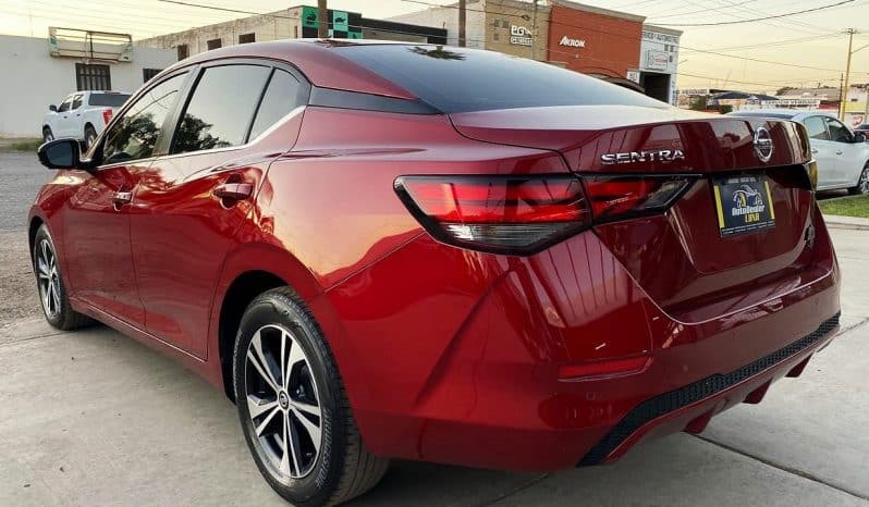 Nissan Sentra 2021 lleno