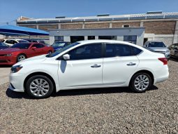 Nissan Sentra 2016 lleno