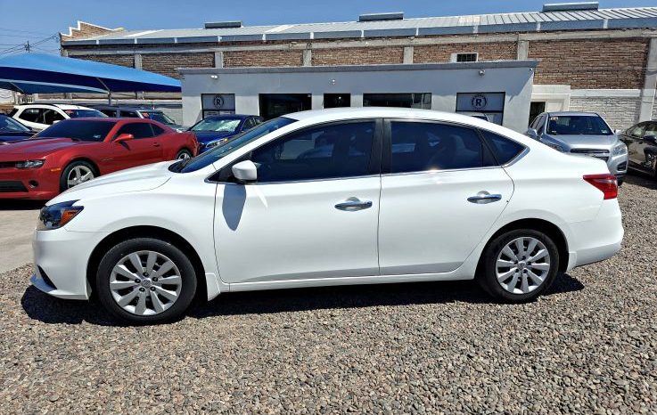 Nissan Sentra 2016 lleno