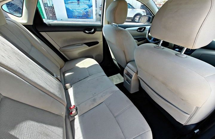 Nissan Sentra 2016 lleno