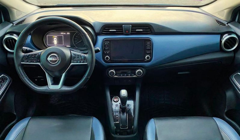 Nissan Versa 2025 lleno