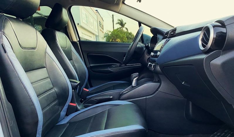 Nissan Versa 2025 lleno