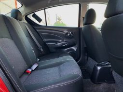Nissan Versa 2019 lleno