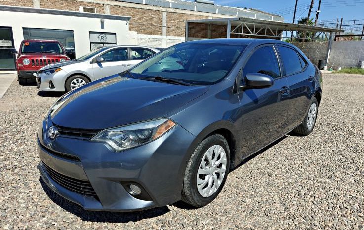Toyota Corolla 2016 lleno