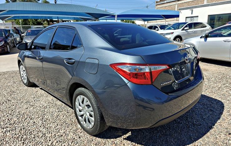 Toyota Corolla 2016 lleno