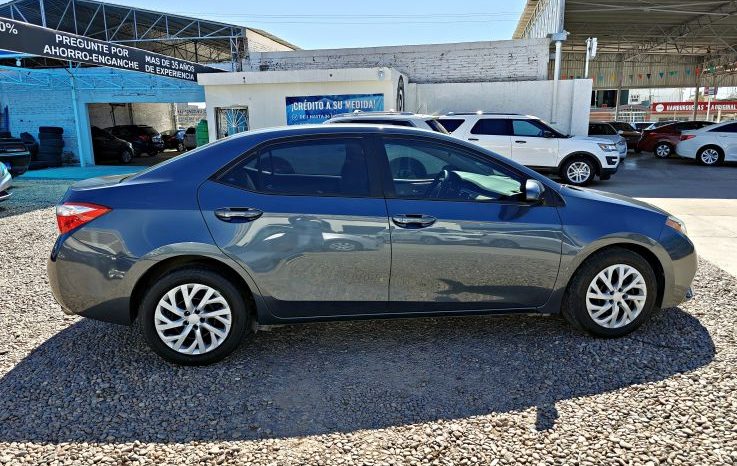 Toyota Corolla 2016 lleno