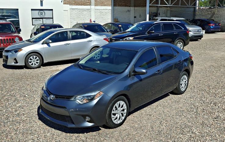 Toyota Corolla 2016 lleno