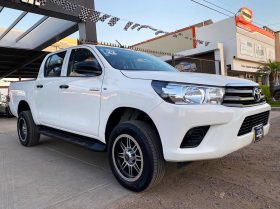 Toyota Hilux 2022