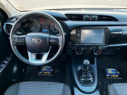 Toyota Hilux 2022 lleno