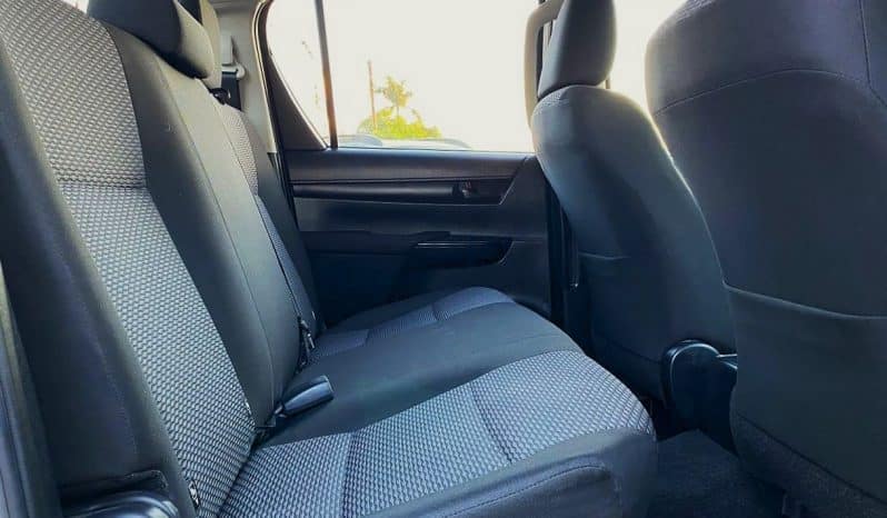 Toyota Hilux 2022 lleno