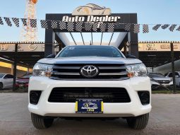 Toyota Hilux 2022 lleno
