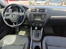 Volkswagen Jetta 2017 lleno