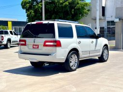 Lincoln Navigator 2008 lleno