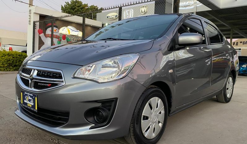 Dodge Attitude 2019 lleno