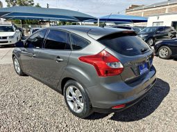 Ford Focus 2014 lleno