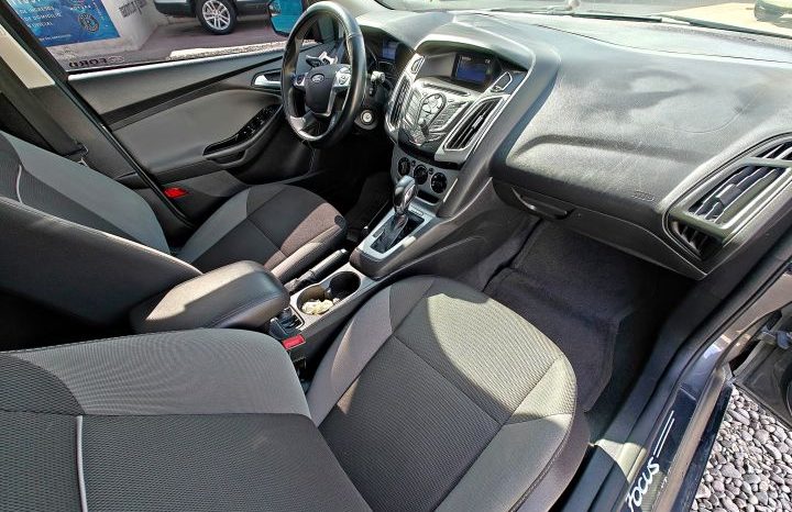 Ford Focus 2014 lleno