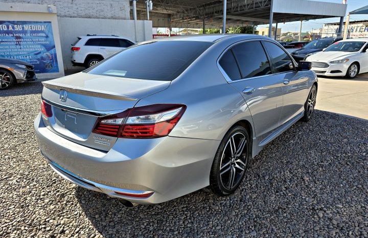 Honda Accord 2017 lleno