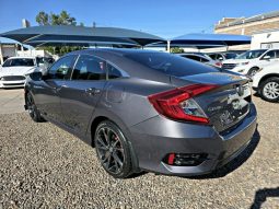 Honda Civic 2016 lleno