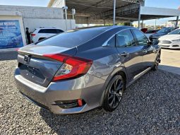 Honda Civic 2016 lleno