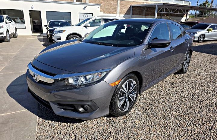 Honda Civic 2017 Gris lleno