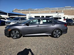 Honda Civic 2017 Gris lleno