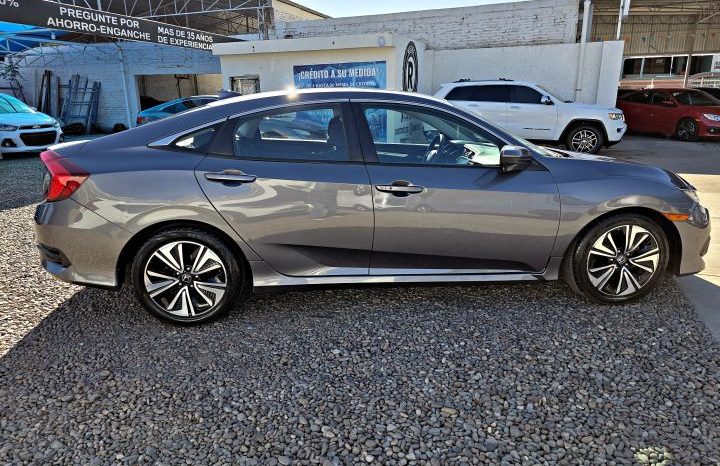 Honda Civic 2017 Gris lleno