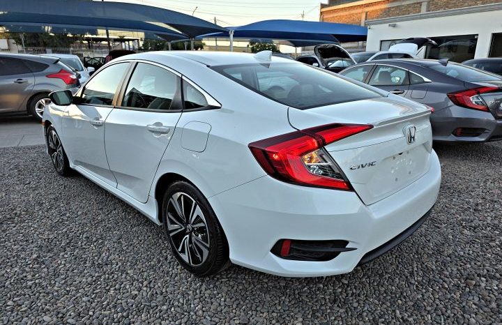 Honda Civic 2017 lleno