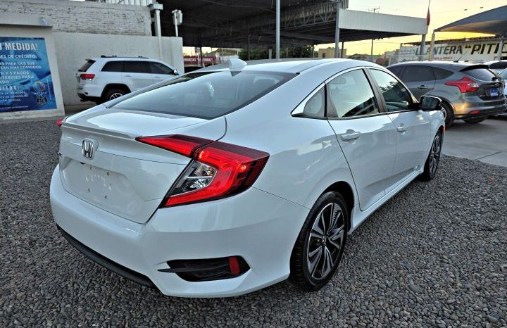 Honda Civic 2017 lleno